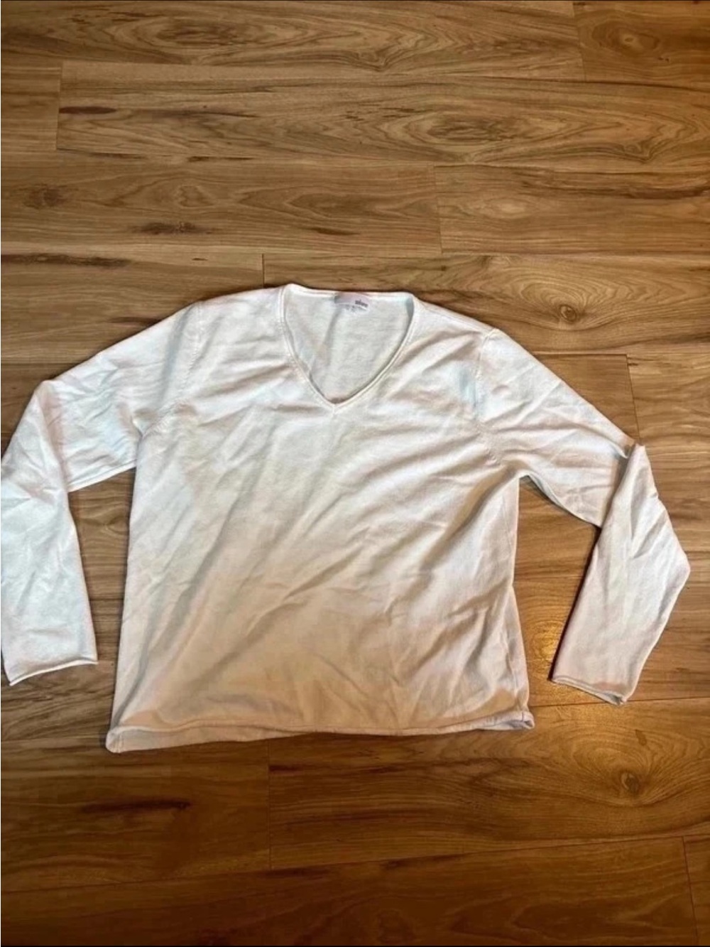 Milano White V-Neck Long Sleeve Tee